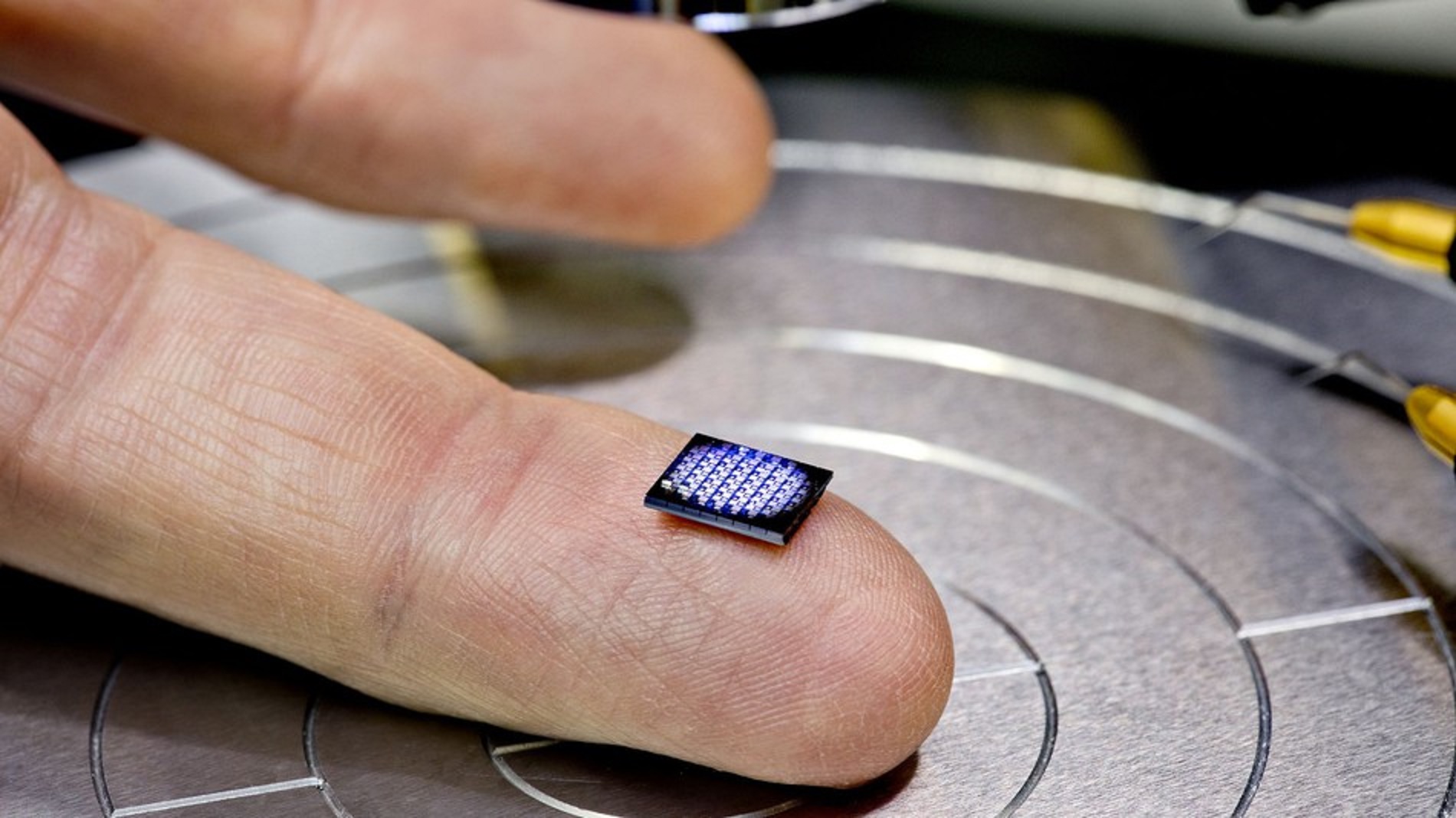 najmniejszy komputer na świecie